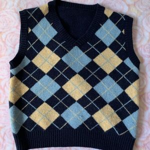 Blue/Cream Argyle Vest